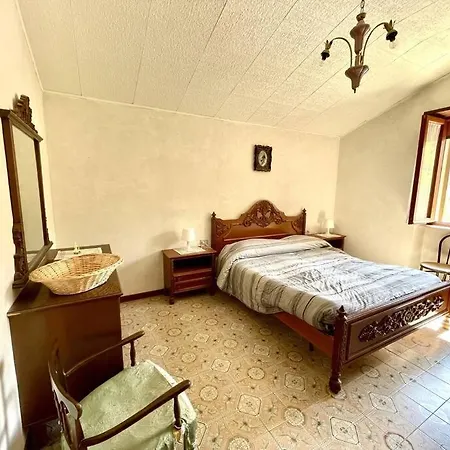 La Casa Dell'orso - Parco D'abruzzo Vakantiehuis Carrito